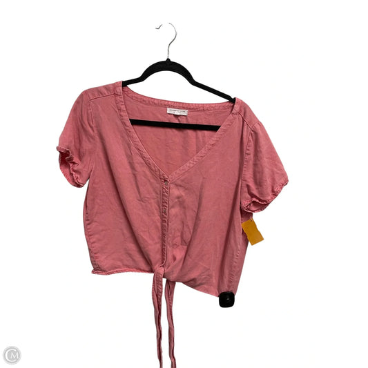 Top Short Sleeve By Celebrity Pink In Pink, Size: L