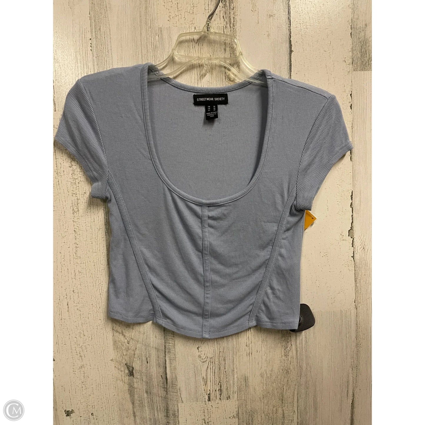 Top Short Sleeve Basic By Clothes Mentor In Blue, Size: M