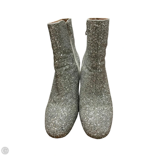 Boots Ankle Heels By Clothes Mentor In Silver, Size: 9