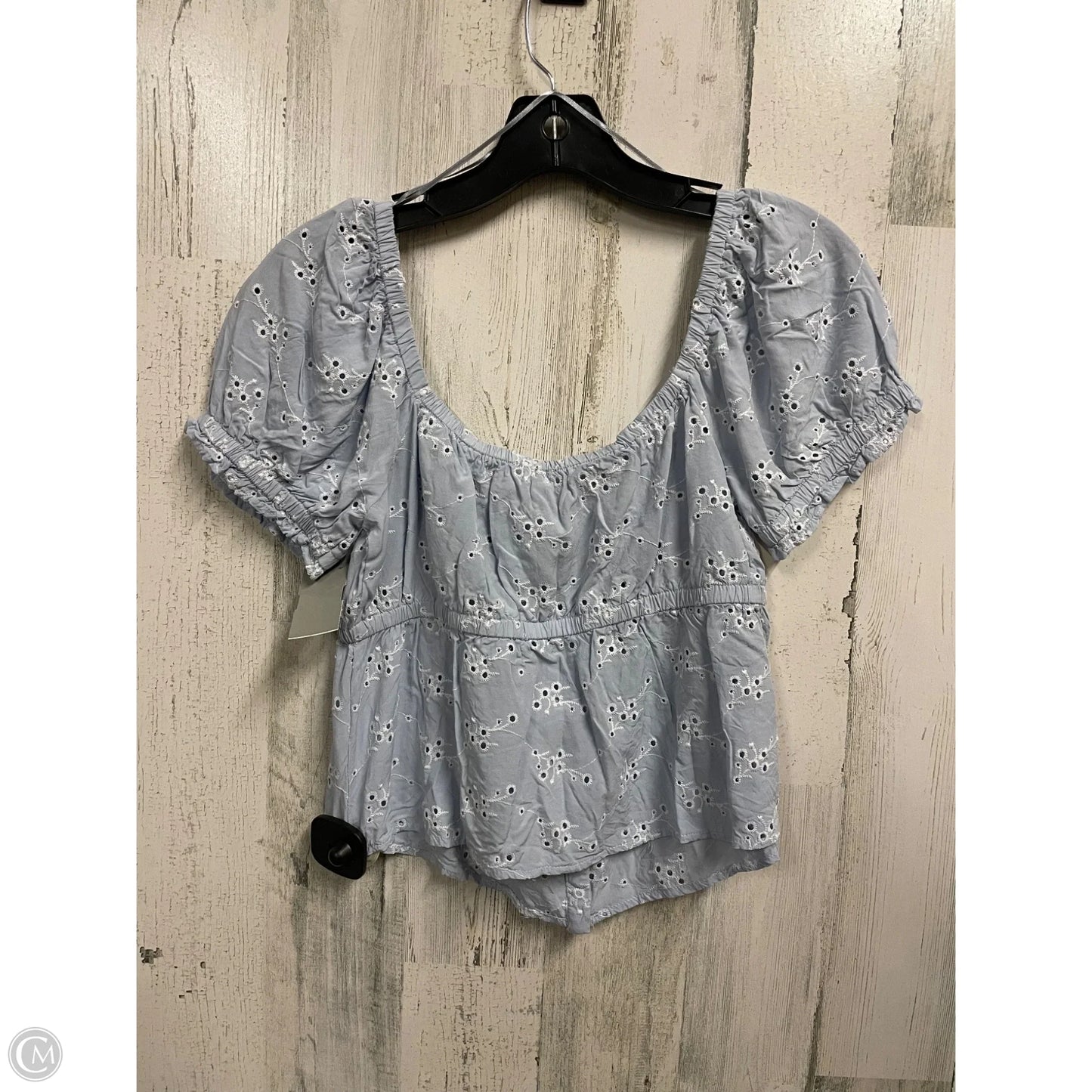 Top Short Sleeve By Clothes Mentor In Blue, Size: L
