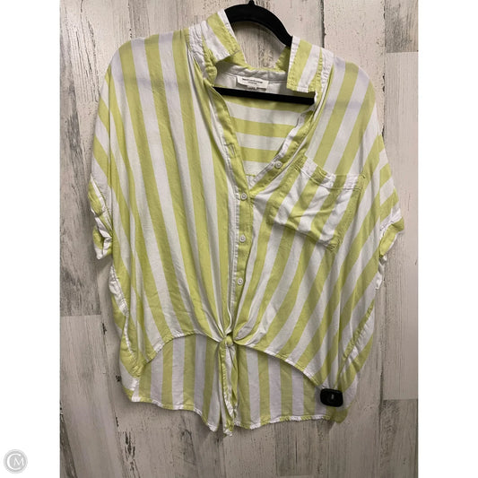 Top Short Sleeve By Beachlunchlounge In Green & White, Size: L