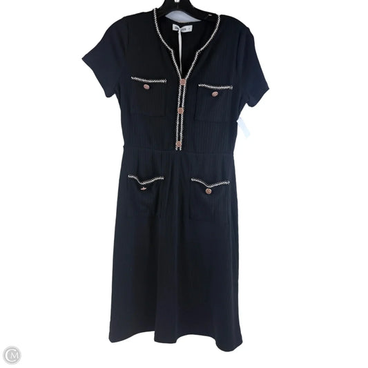 Dress Casual Short By Clothes Mentor In Black & White, Size: S