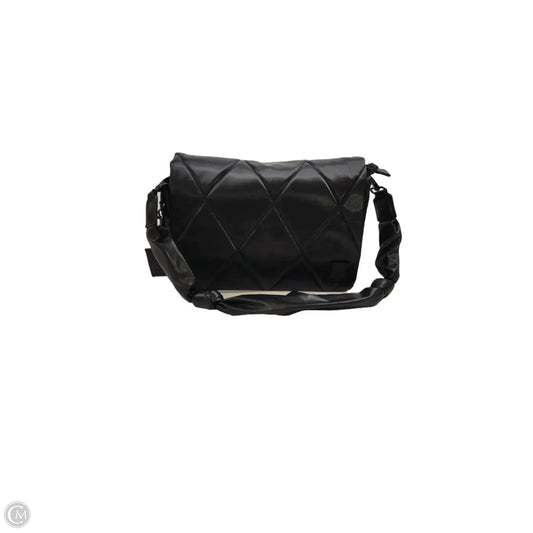 Crossbody By Clothes Mentor, Size: Medium