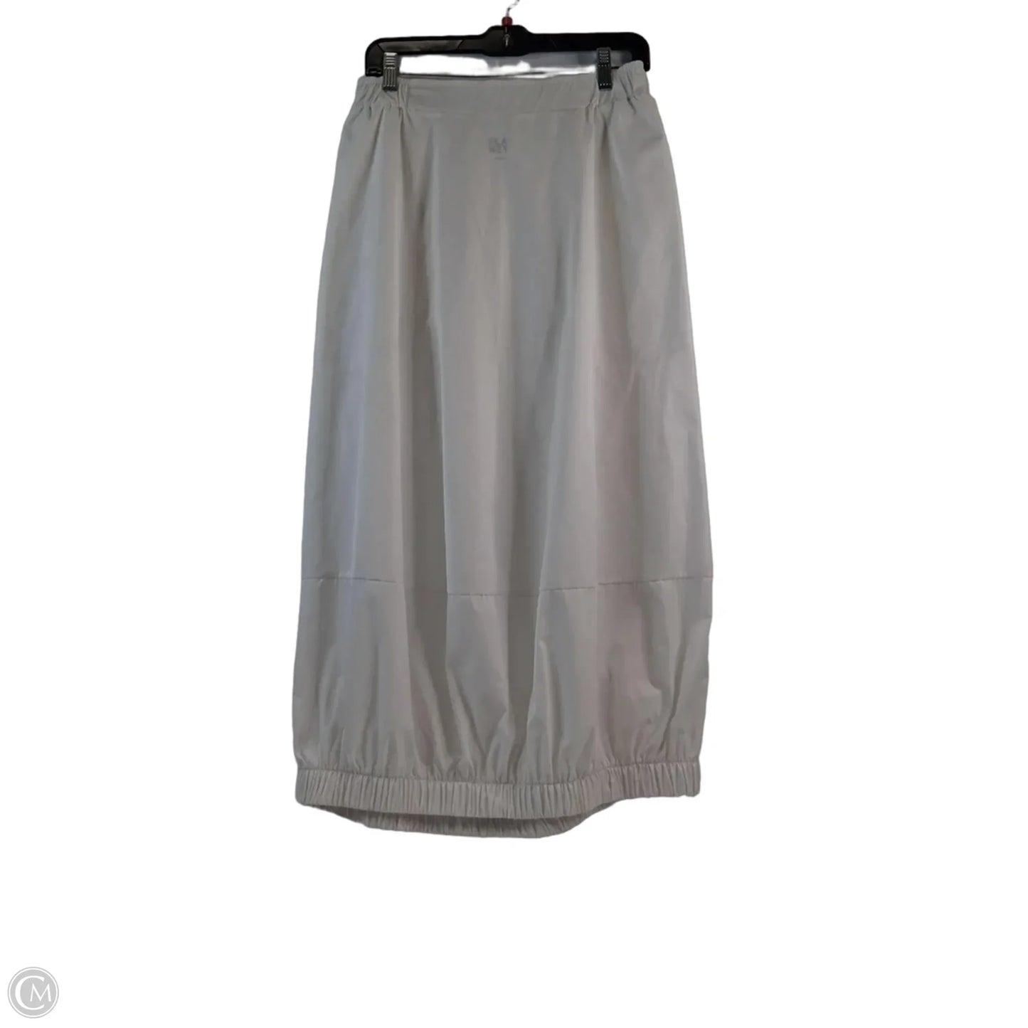 Skirt Maxi By Clothes Mentor In White, Size: 6