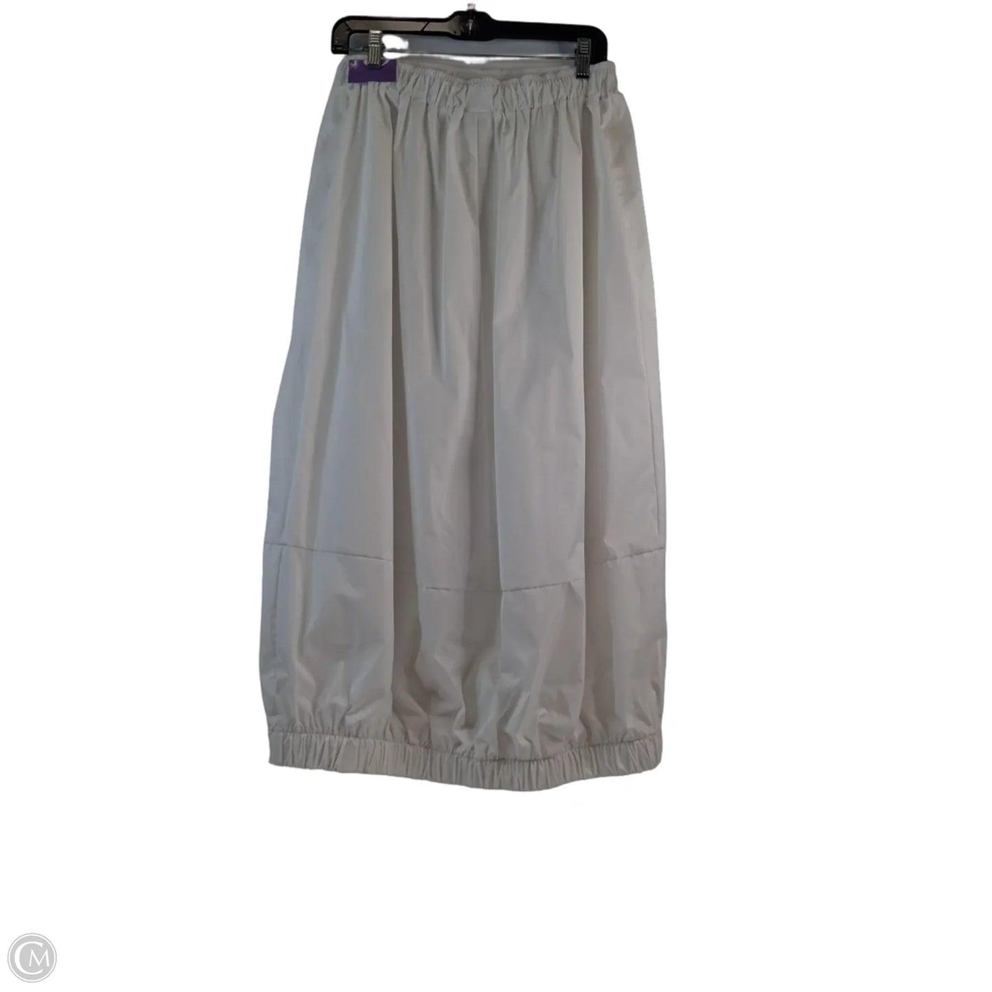 Skirt Maxi By Clothes Mentor In White, Size: 6