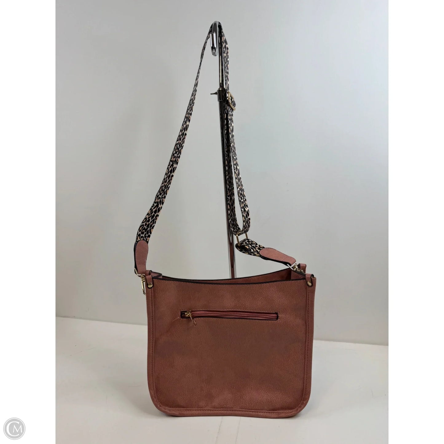 Crossbody By Clothes Mentor, Size: Large