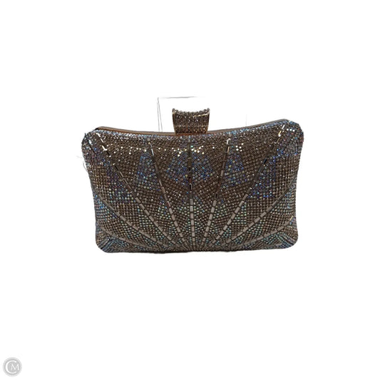 Clutch By Clothes Mentor, Size: Medium