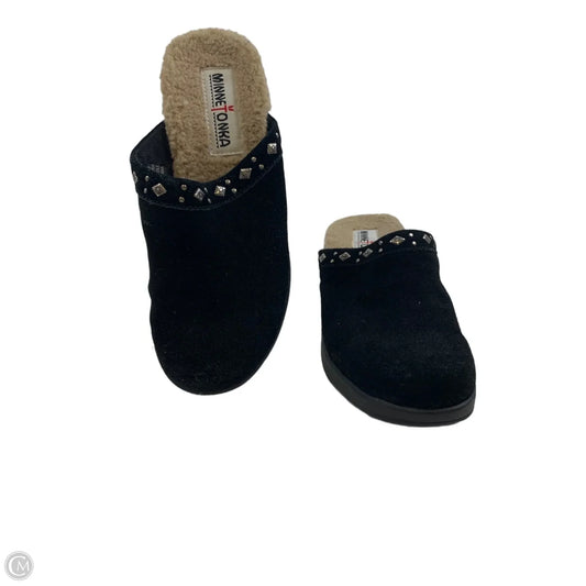 Shoes Heels Block By Minnetonka In Black, Size: 6