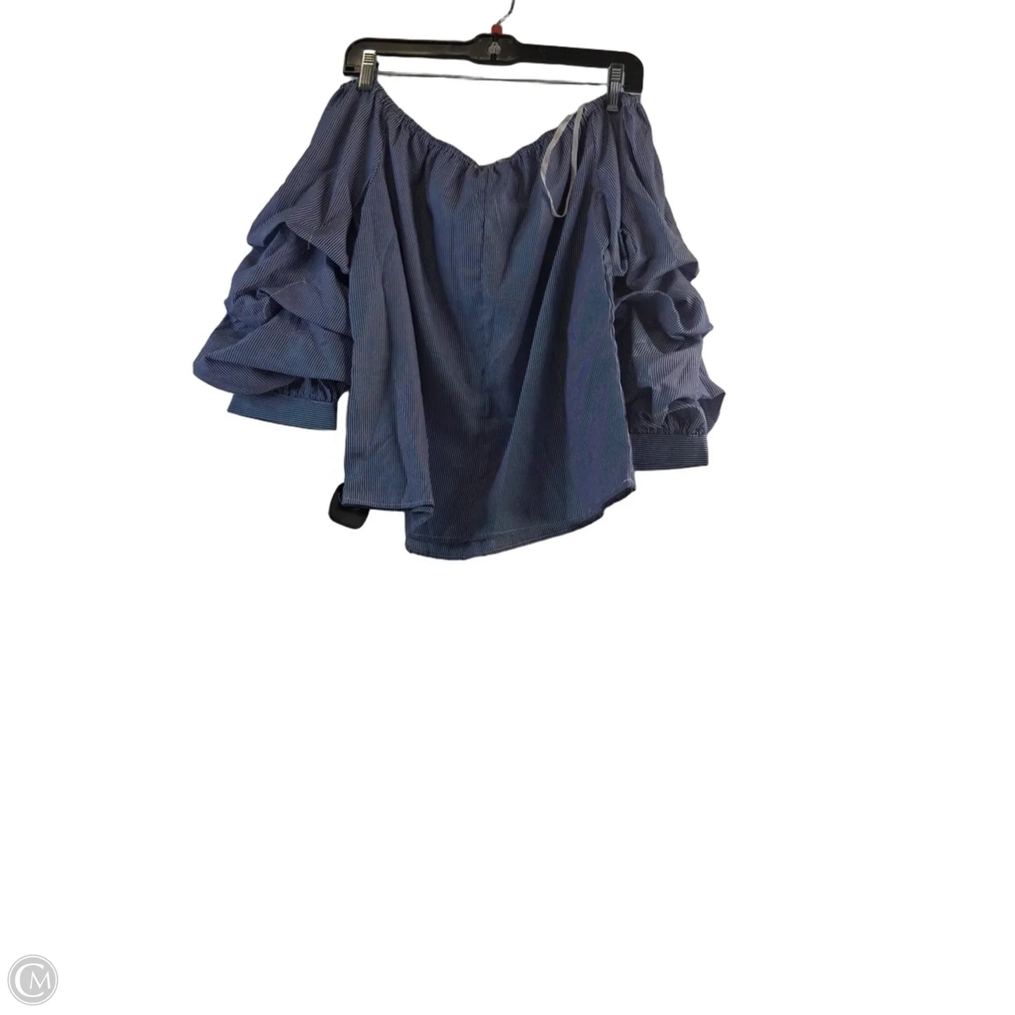 Top Short Sleeve By Clothes Mentor In Blue & White, Size: M