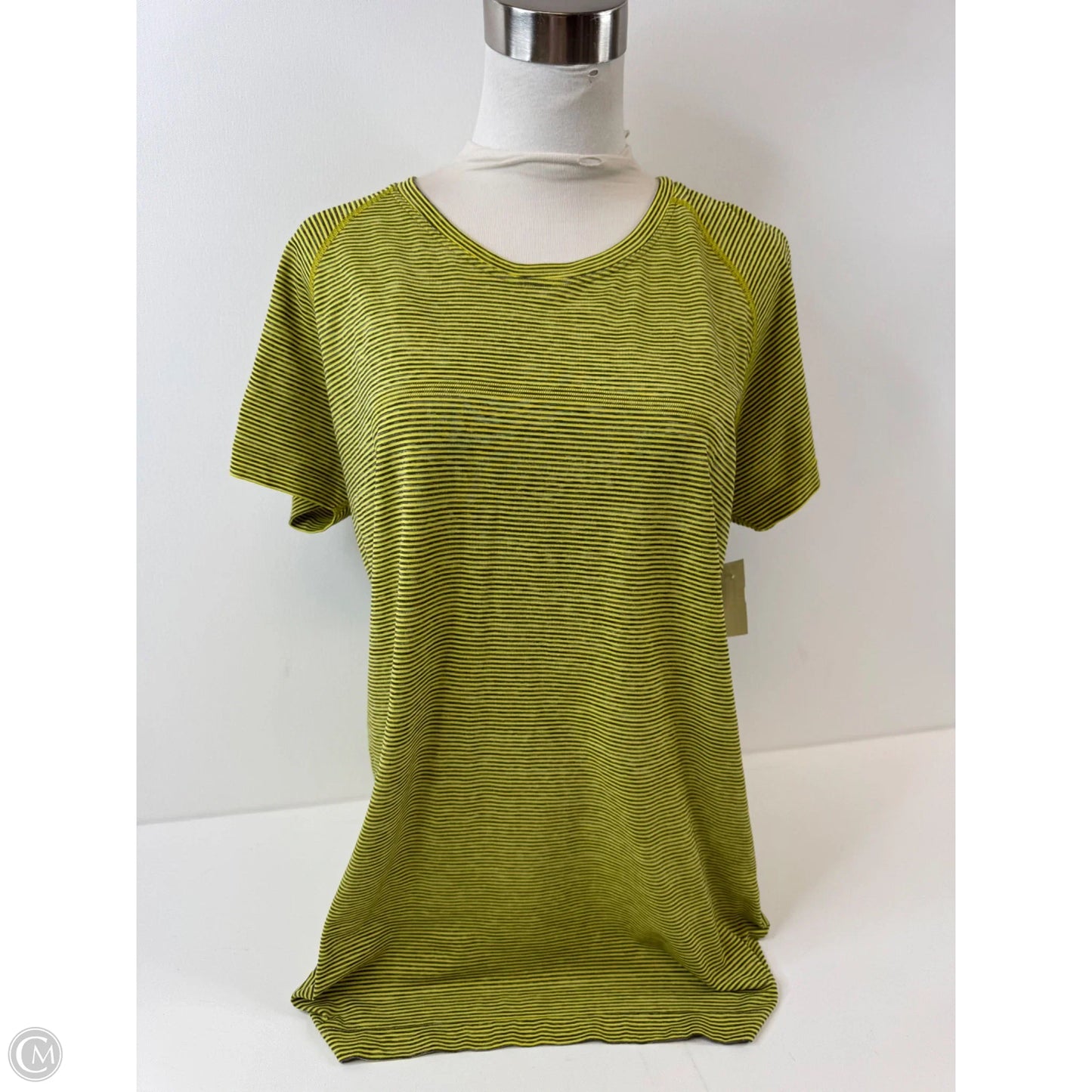 Athletic Top Short Sleeve By Lululemon In Black & Green, Size: Xl