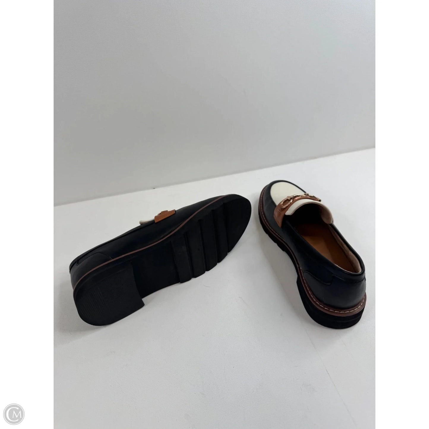 Shoes Flats By Cushionaire In Black & Brown, Size: 7.5