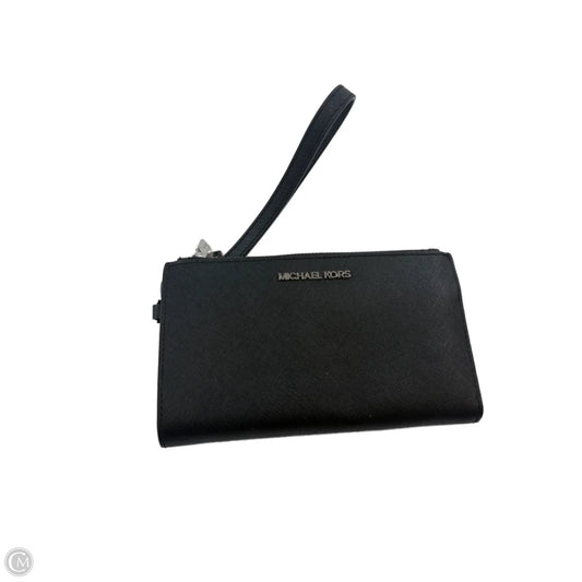 Wristlet Designer By Michael Kors, Size: Medium