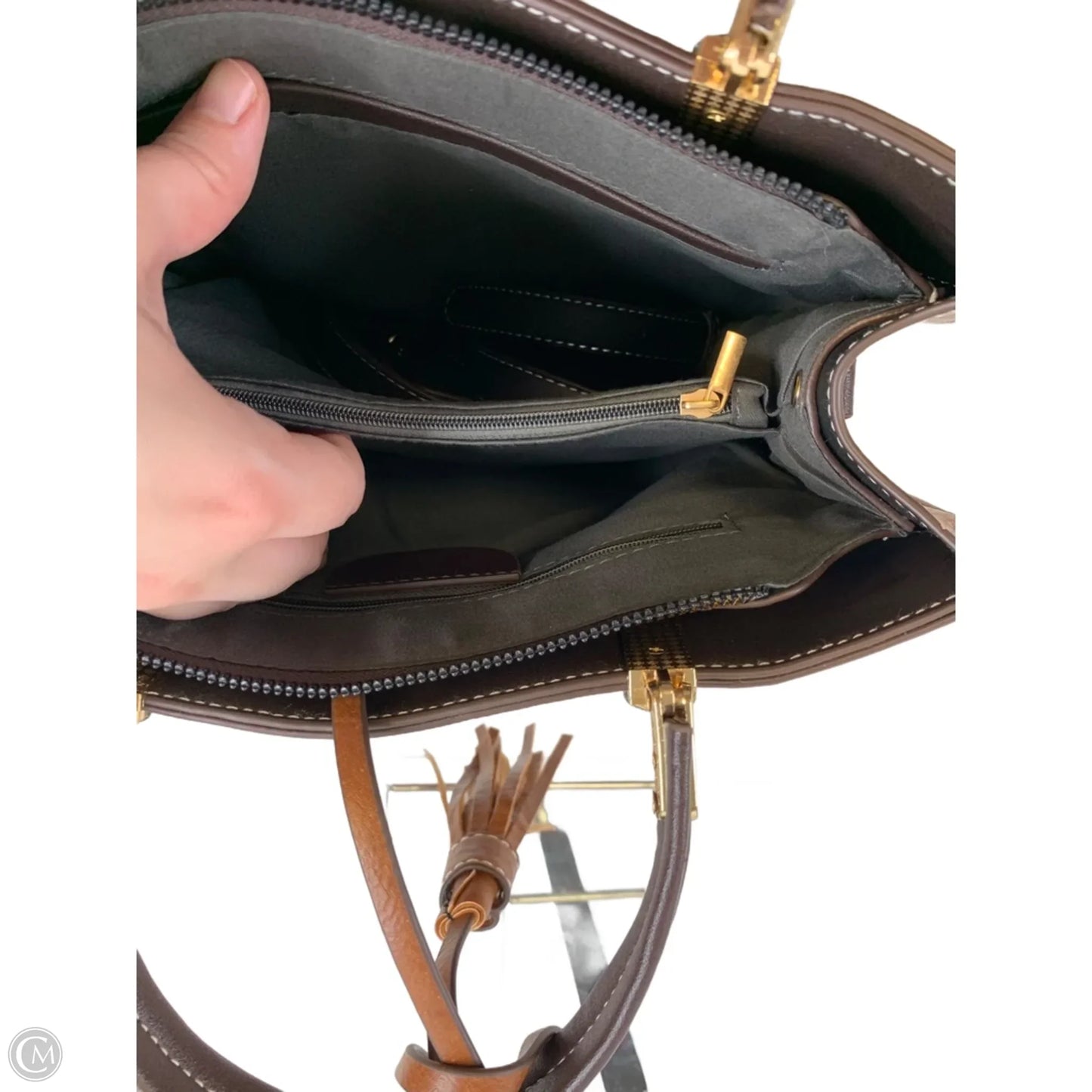 Handbag By Clothes Mentor, Size: Large