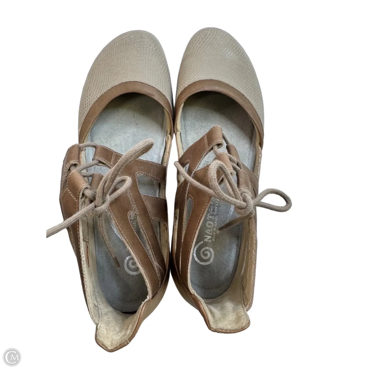 Shoes Flats By Naot In Taupe, Size: 12