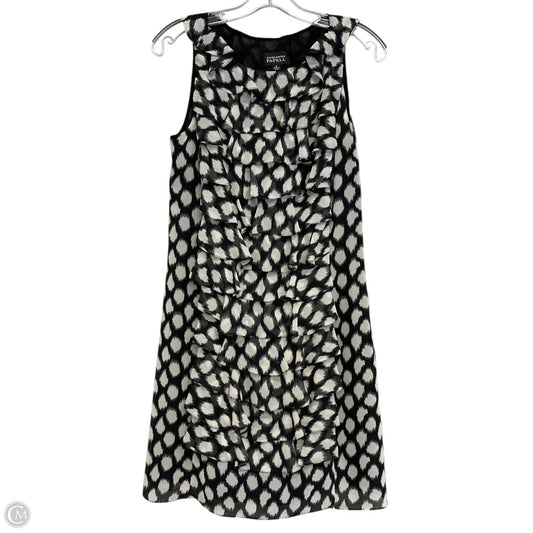 Dress Casual Short By Adrianna Papell In Black & White, Size: M