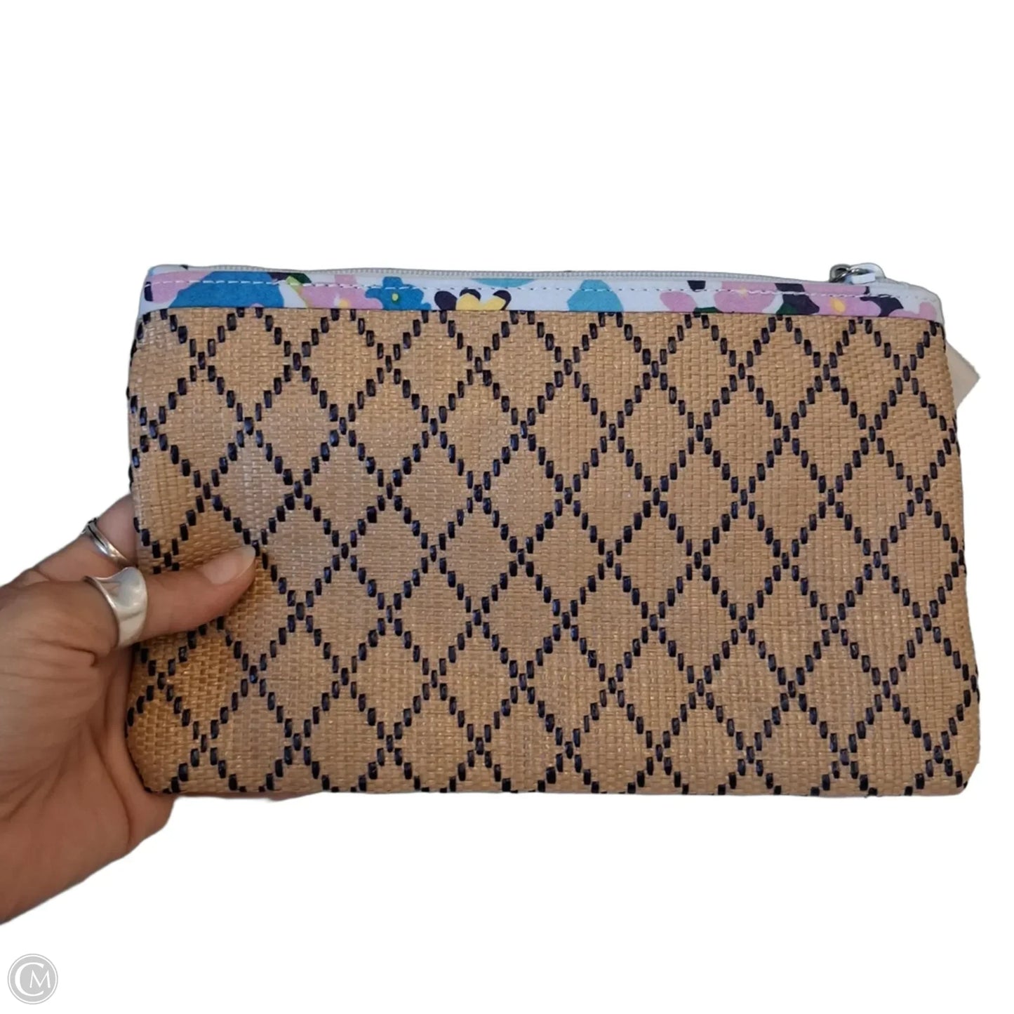 Wristlet By Vera Bradley, Size: Medium
