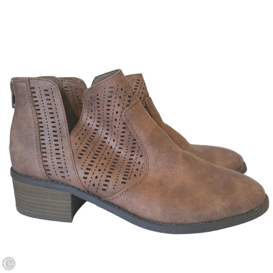 Boots Ankle Heels By New Directions In Brown, Size: 7.5