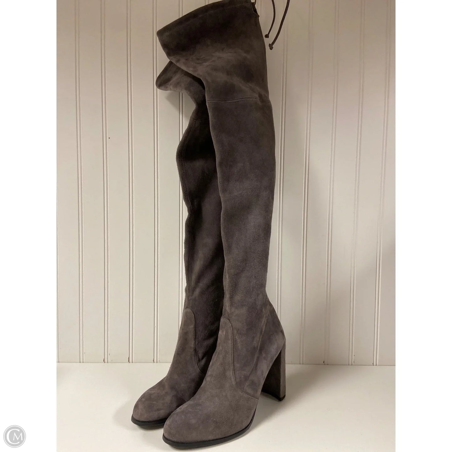 Boots Designer By Stuart Weitzman In Grey, Size: 8