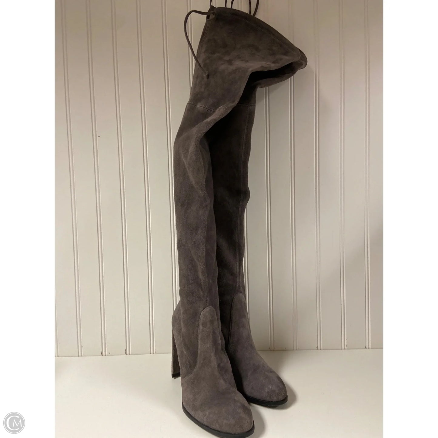 Boots Designer By Stuart Weitzman In Grey, Size: 8