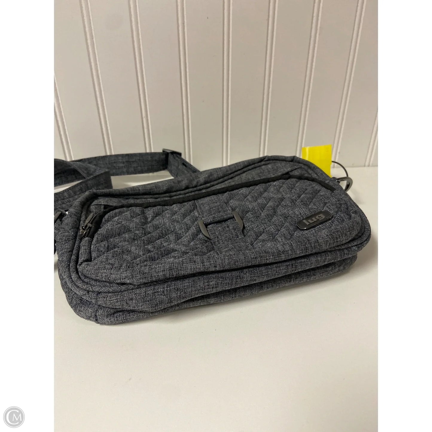 Handbag By Lug, Size: Medium