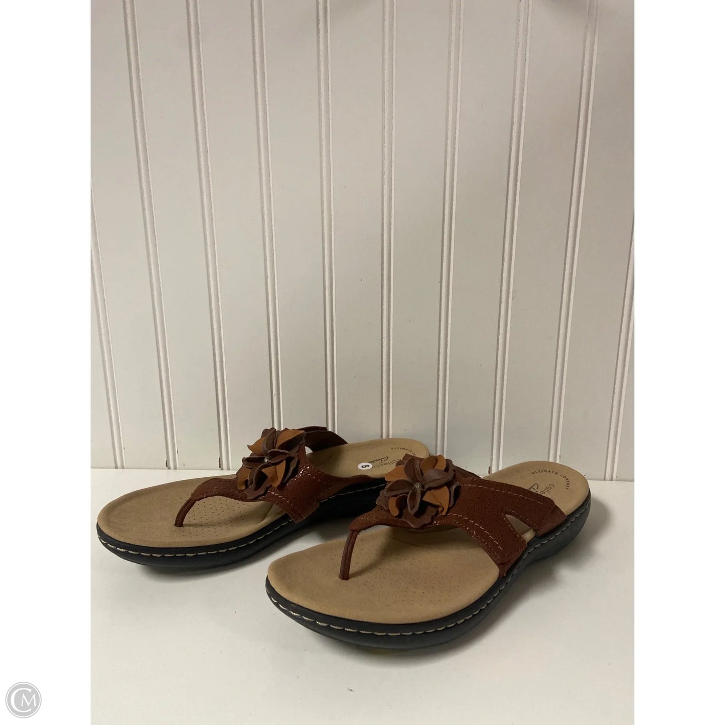 Sandals Flats By Clarks In Brown, Size: 8