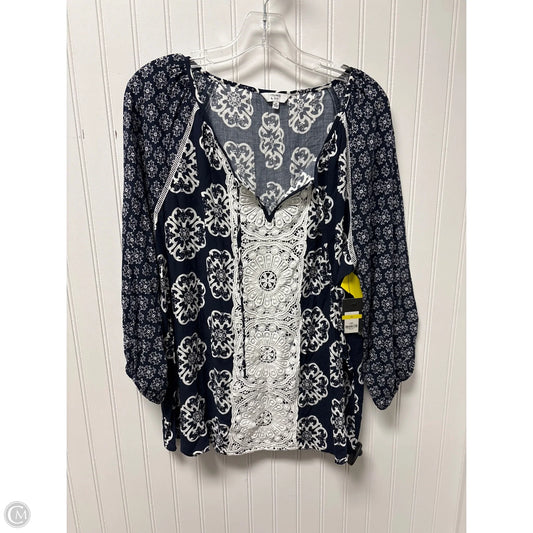 Top 3/4 Sleeve By Crown And Ivy In Blue & White, Size: M