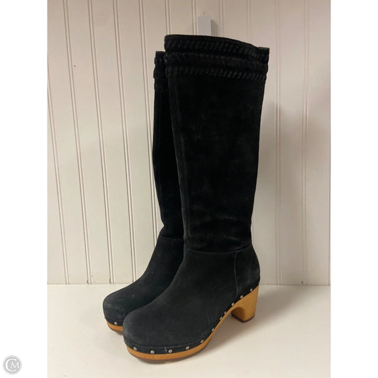 Boots Designer By Ugg In Black, Size: 6