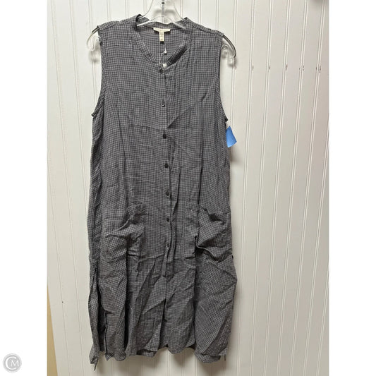 Shawl By Eileen Fisher In Grey, Size: M