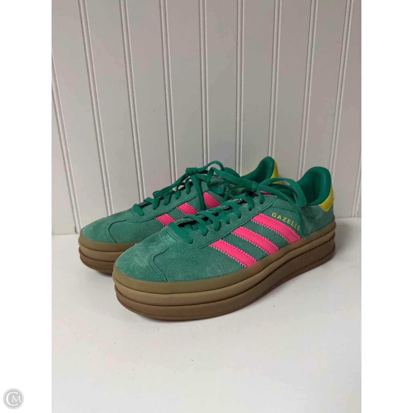 Shoes Sneakers Platform By Adidas In Green & Pink, Size: 9.5