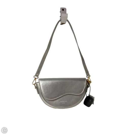 Handbag By Clothes Mentor, Size: Small