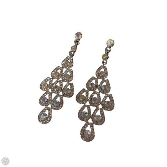 Earrings Dangle/drop By Clothes Mentor