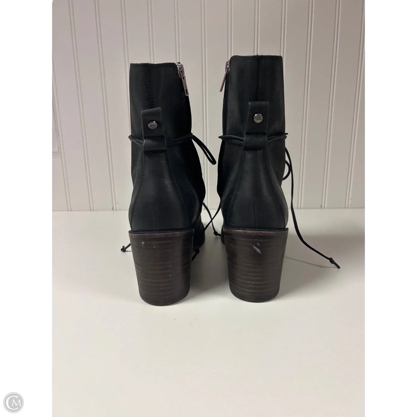 Boots Designer By Ugg In Black, Size: 11