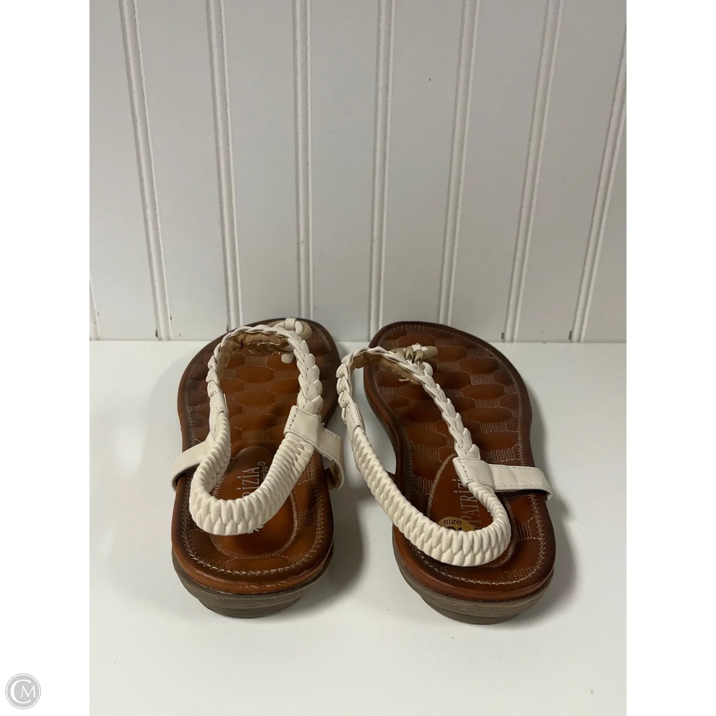 Sandals Flip Flops By Spring Step In Tan & White, Size: 10.5