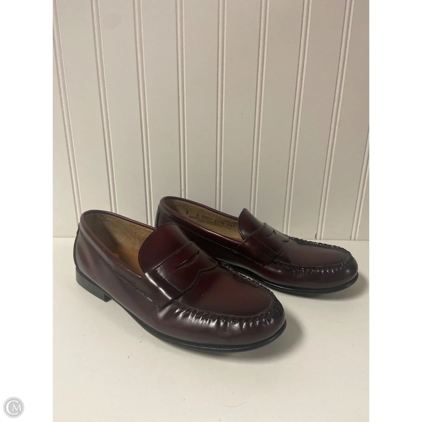 Shoes Flats By Gh Bass And Co In Maroon, Size: 5
