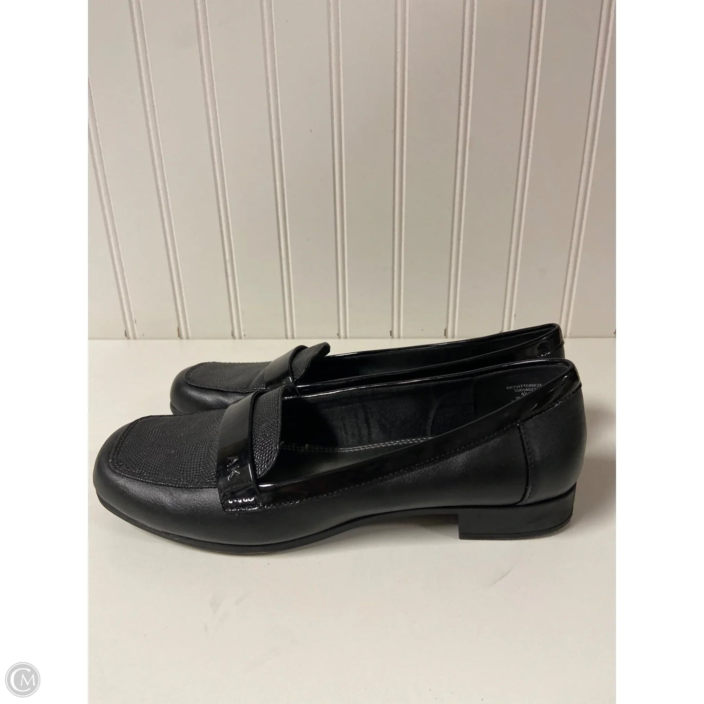 Shoes Flats By Anne Klein In Black, Size: 6.5