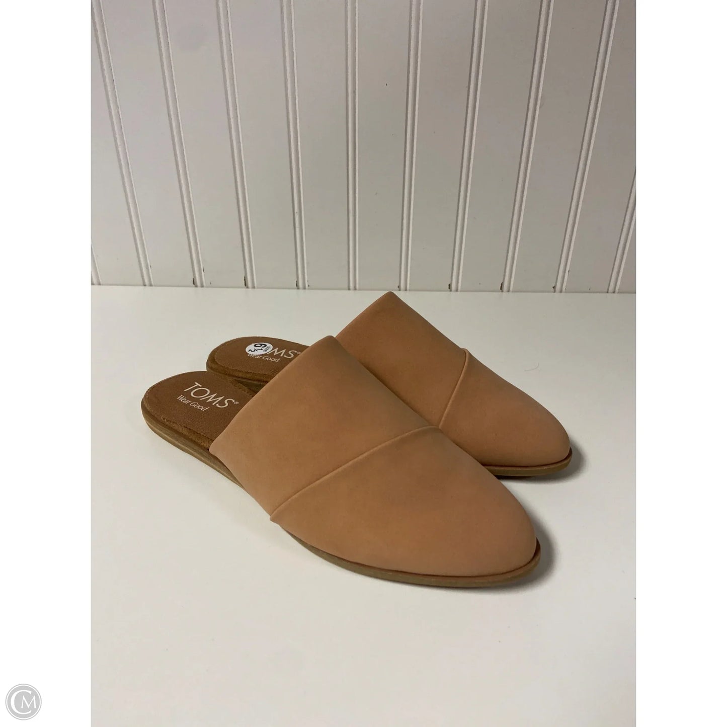 Shoes Flats By Toms In Tan, Size: 6.5