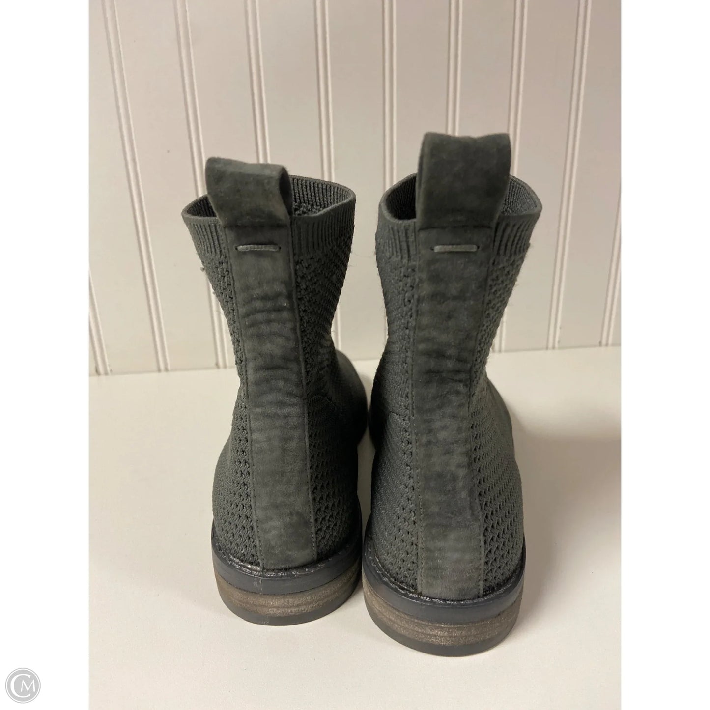 Boots Ankle Flats By Eileen Fisher In Grey, Size: 7