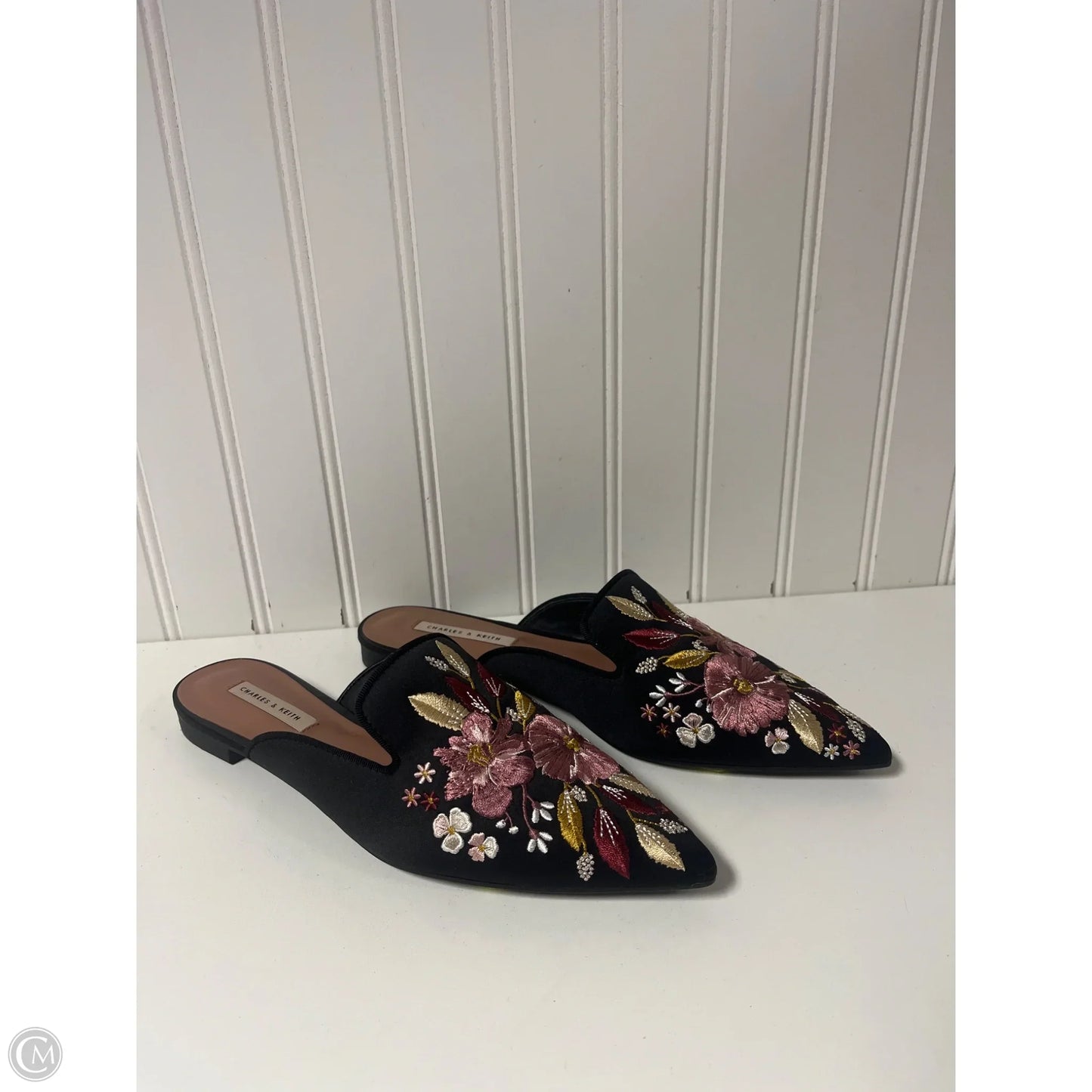 Shoes Flats By Cmc In Black, Size: 6.5
