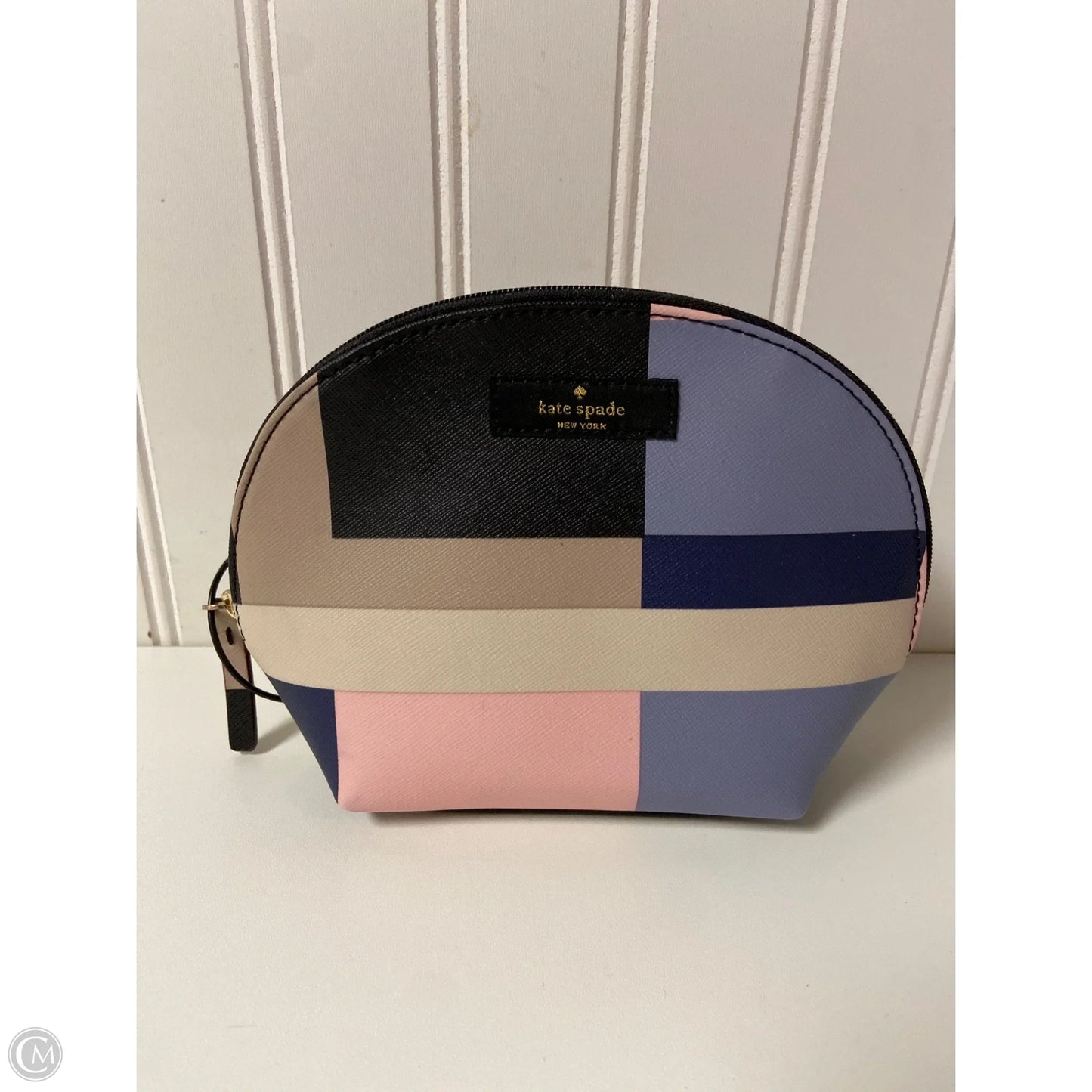 Makeup Bag Designer By Kate Spade, Size: Small