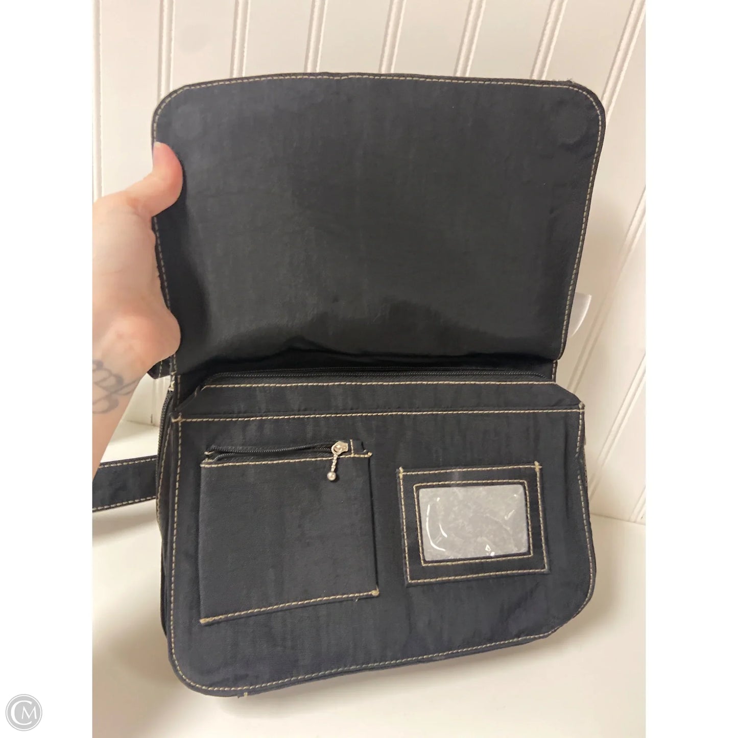 Crossbody By Baggallini, Size: Medium