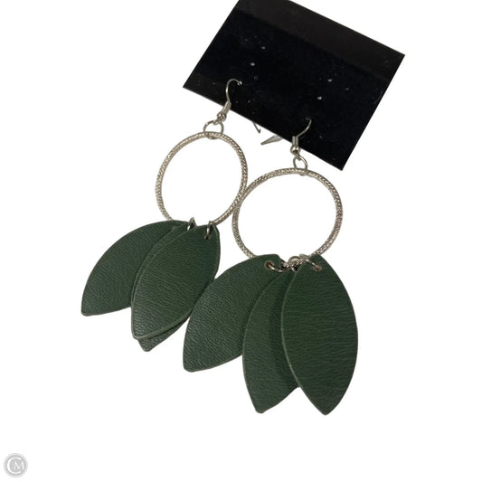 Earrings Dangle/drop By Clothes Mentor