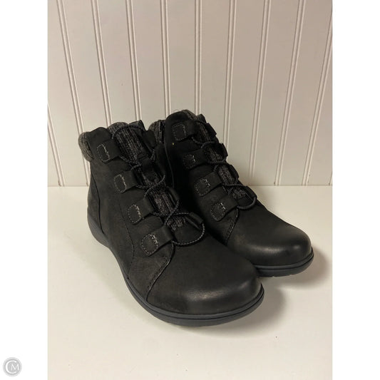Boots Ankle Flats By Clarks In Black, Size: 10