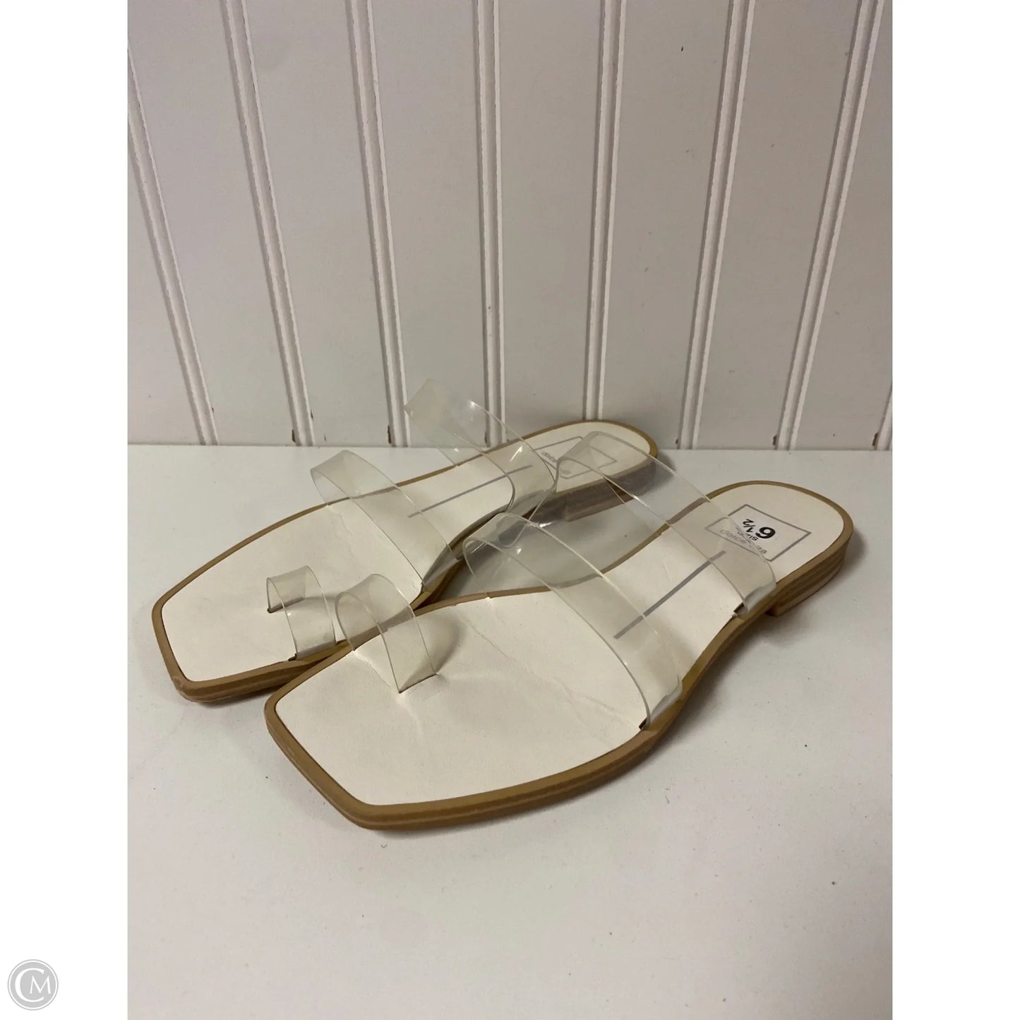Sandals Flats By Dolce Vita In White, Size: 6.5