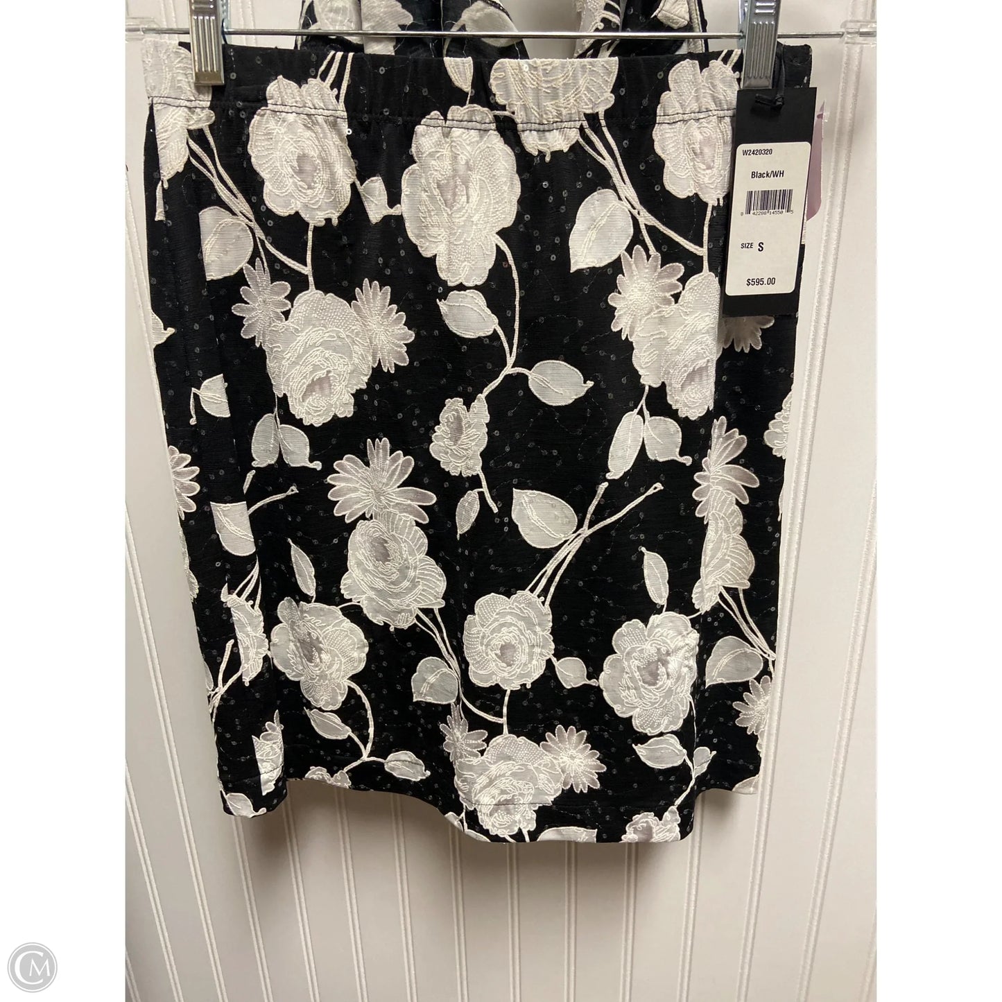 Skirt Suit 2pc By Clothes Mentor In Black & White, Size: S