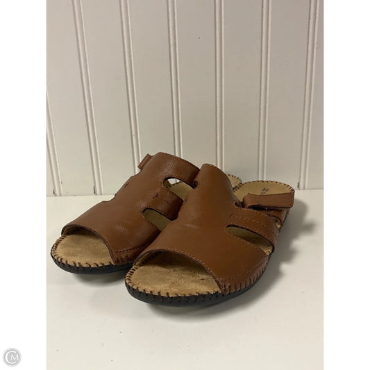 Sandals Flats By Naturalizer In Brown, Size: 7