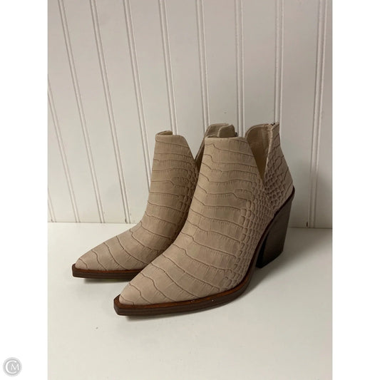 Boots Ankle Heels By Vince Camuto In Snakeskin Print, Size: 7