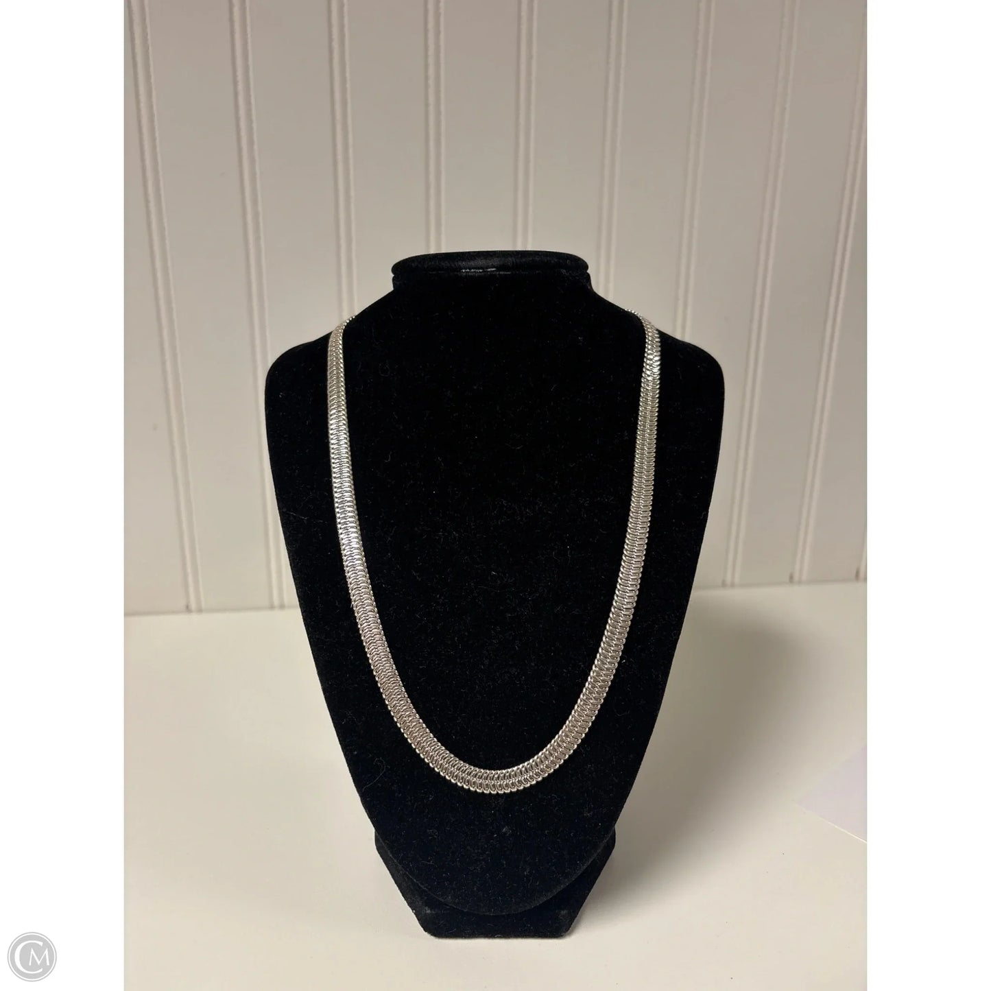 Necklace Chain By Clothes Mentor