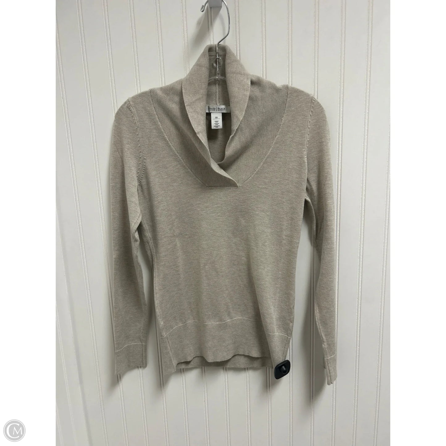 Sweater By White House Black Market In Beige, Size: Xs