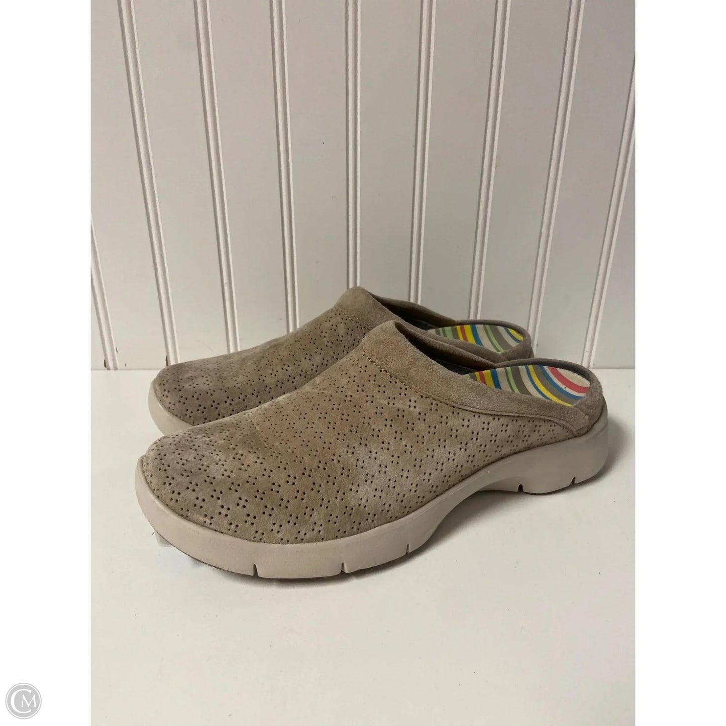 Shoes Flats By Dansko In Taupe, Size: 8.5