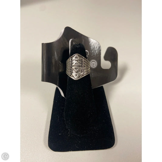 Ring Band By Clothes Mentor, Size: 7
